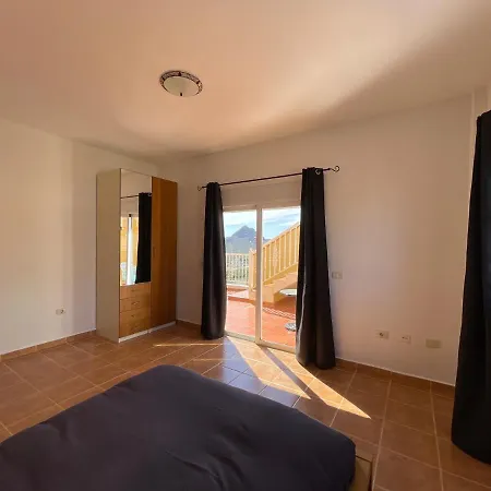 B&B Villa Libertad Tenerife - FKK Nudist Swing Bed & Breakfast
