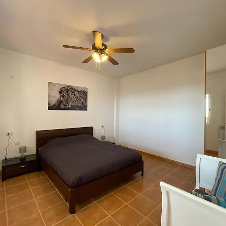 Nocleg ze śniadaniem B&B Villa Libertad Tenerife - Fkk Nudist Swingers - Only Couples & Single Ladies
