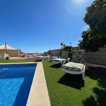 Nocleg ze śniadaniem B&B Villa Libertad Tenerife - Fkk Nudist Swingers - Only Couples & Single Ladies Arona (Tenerife)
