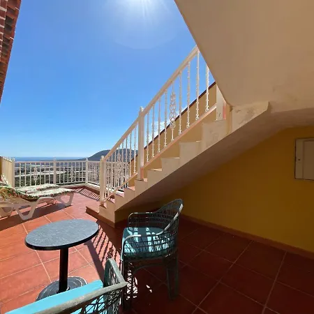 Nocleg ze śniadaniem B&B Villa Libertad Tenerife - Fkk Nudist Swingers - Only Couples & Single Ladies *
